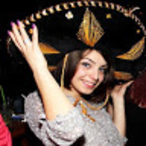 Meet your Posher, Alda